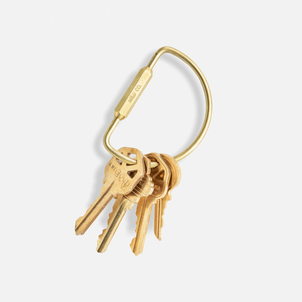 Maxx & Unicorn D Keyring Brass